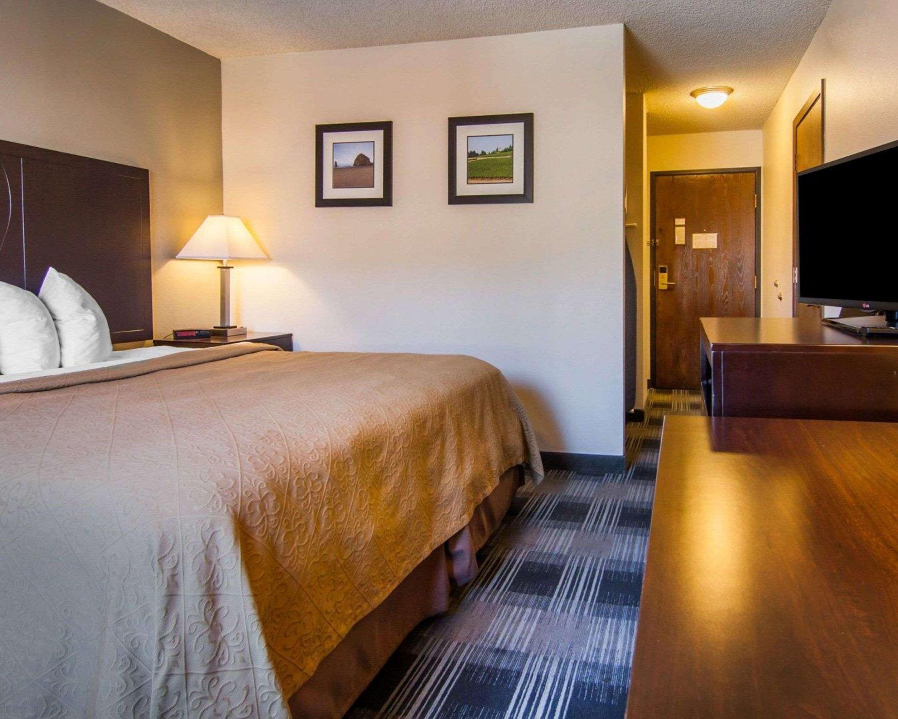 Quality Inn Tigard Portland Southwest Bagian luar foto
