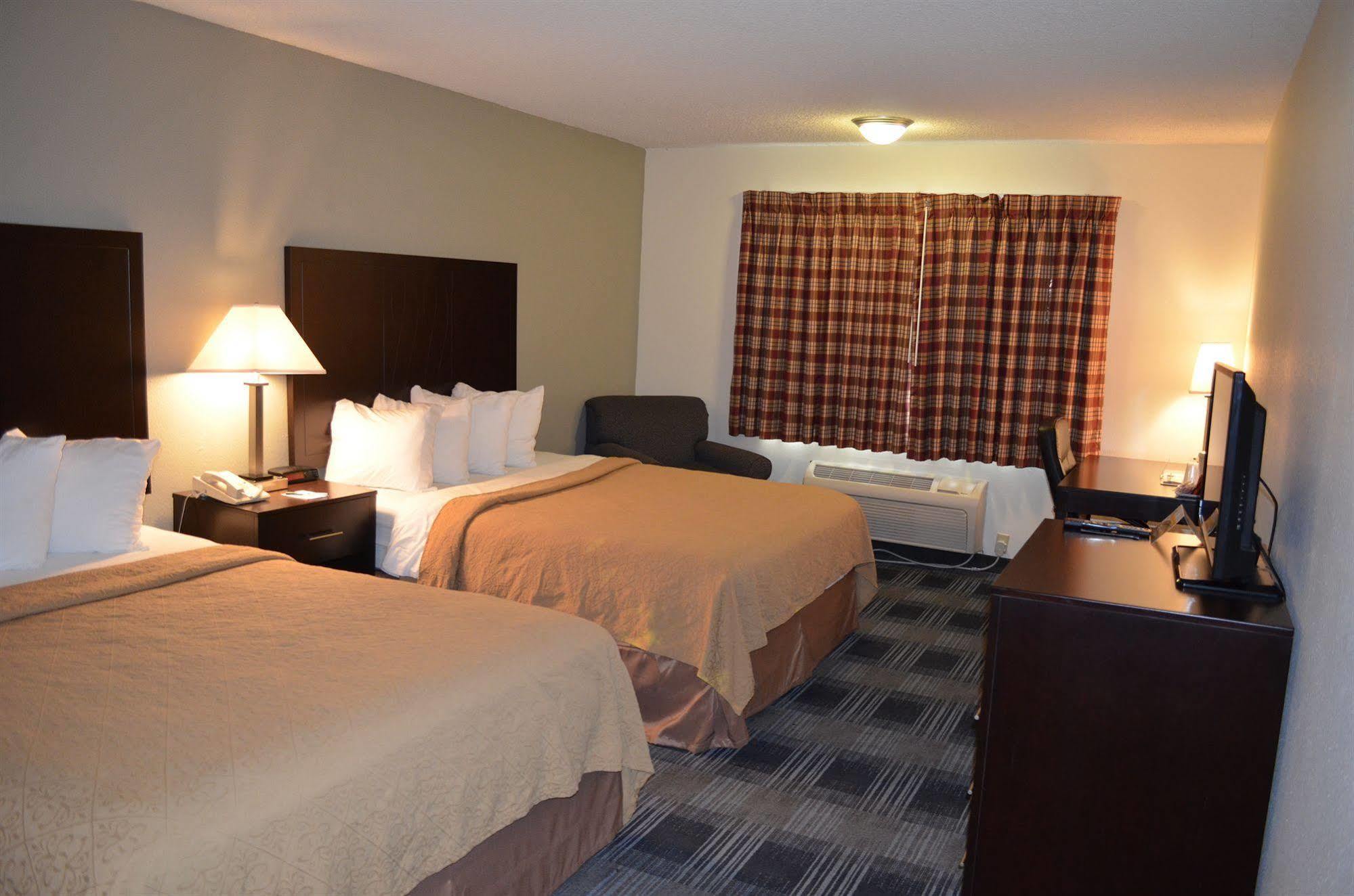 Quality Inn Tigard Portland Southwest Bagian luar foto