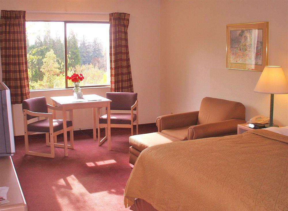 Quality Inn Tigard Portland Southwest Bagian luar foto