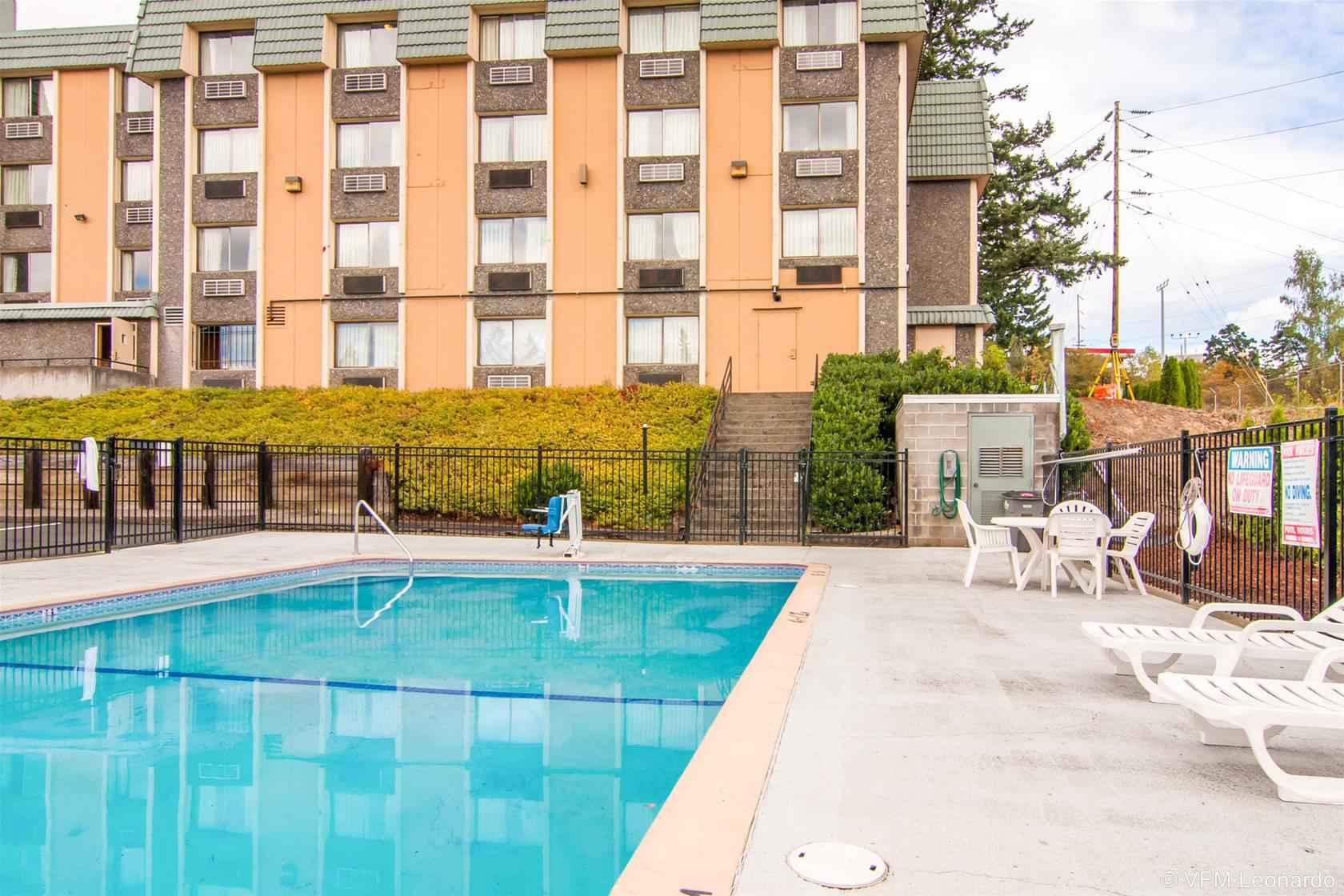 Quality Inn Tigard Portland Southwest Bagian luar foto